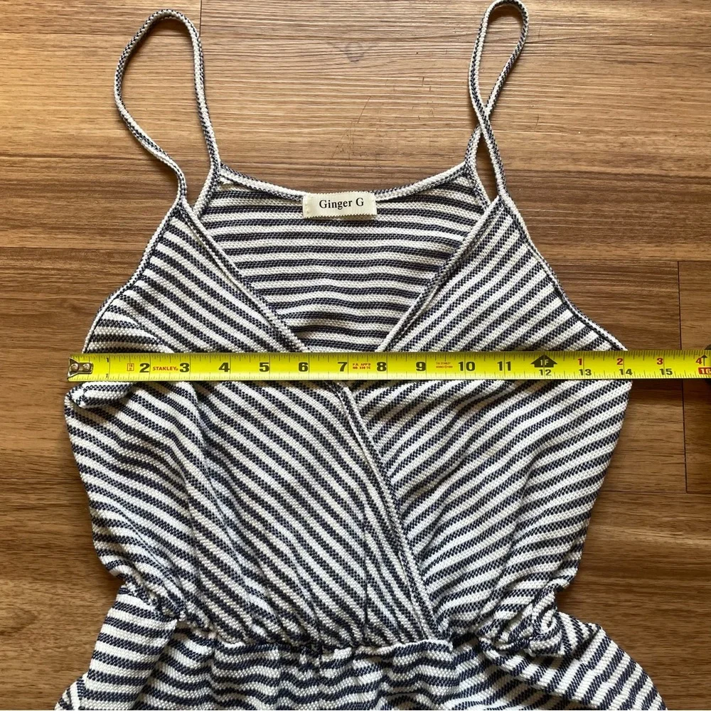 Ginger G Black and White Striped Jumpsuit Romper Medium Summercore Beach Casual - Picture 4 of 8
